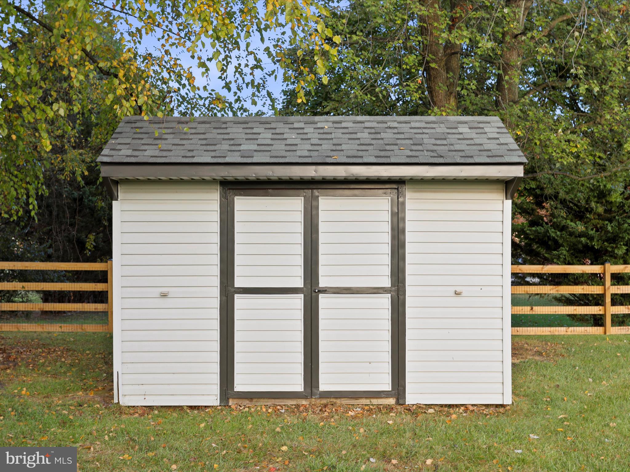 SPRING MILLS FARM - Residential