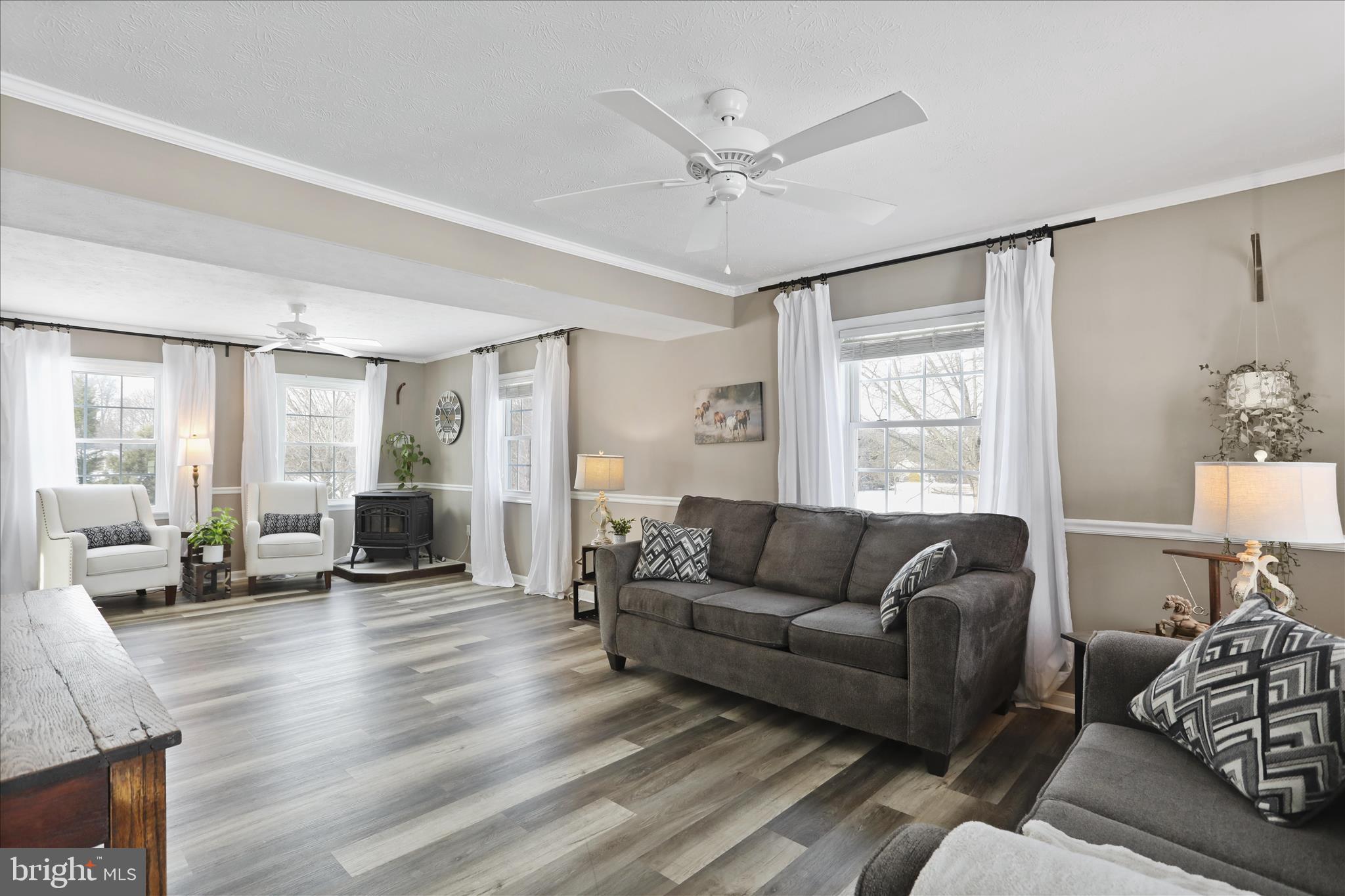 SPRING MILLS FARM - Residential