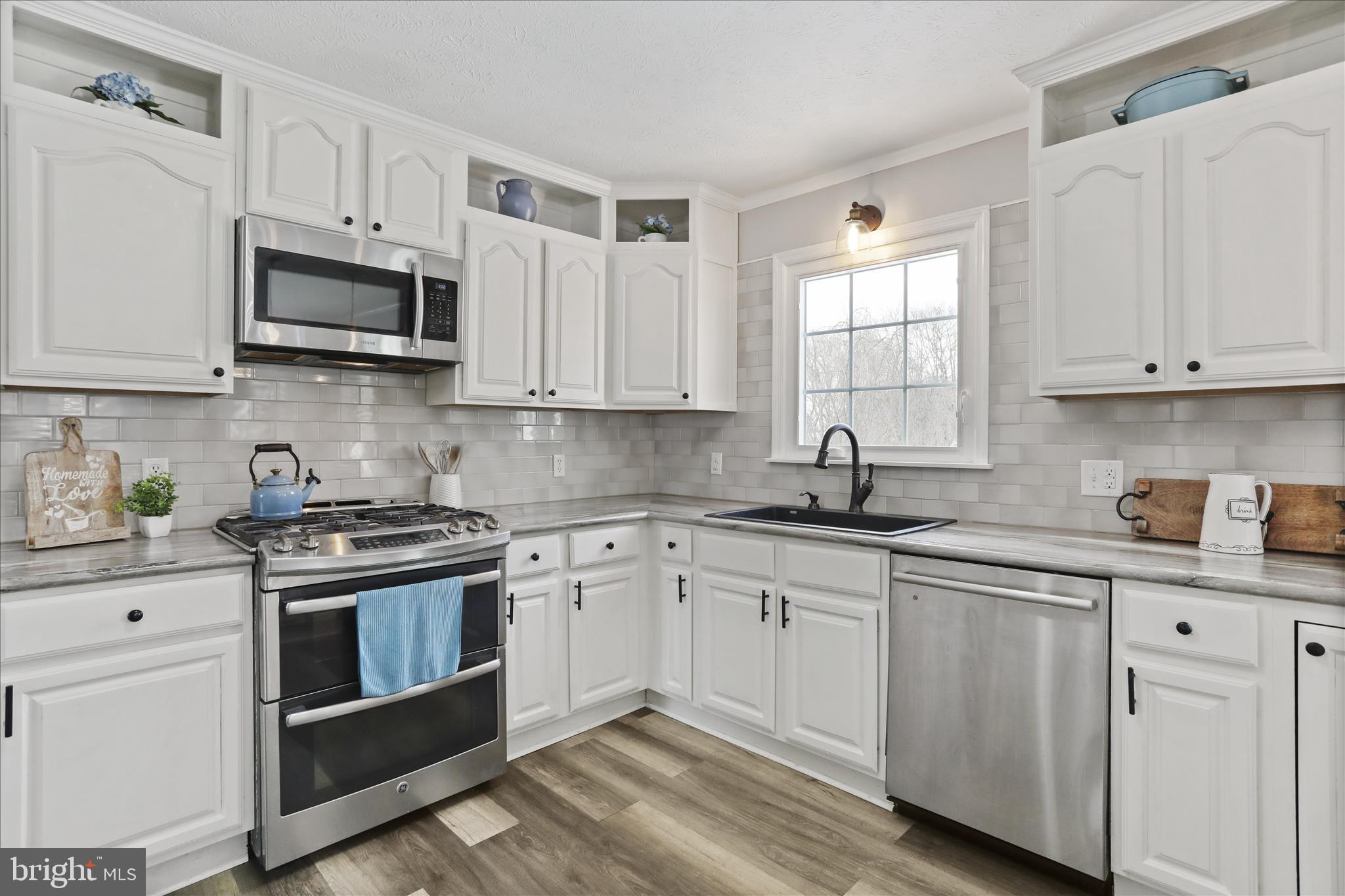 SPRING MILLS FARM - Residential