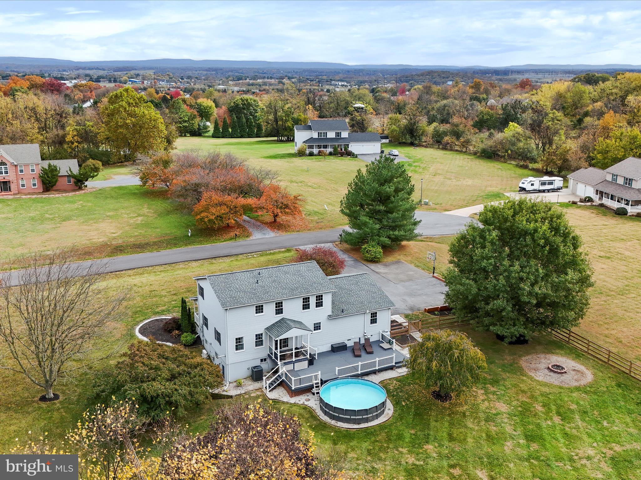 SPRING MILLS FARM - Residential