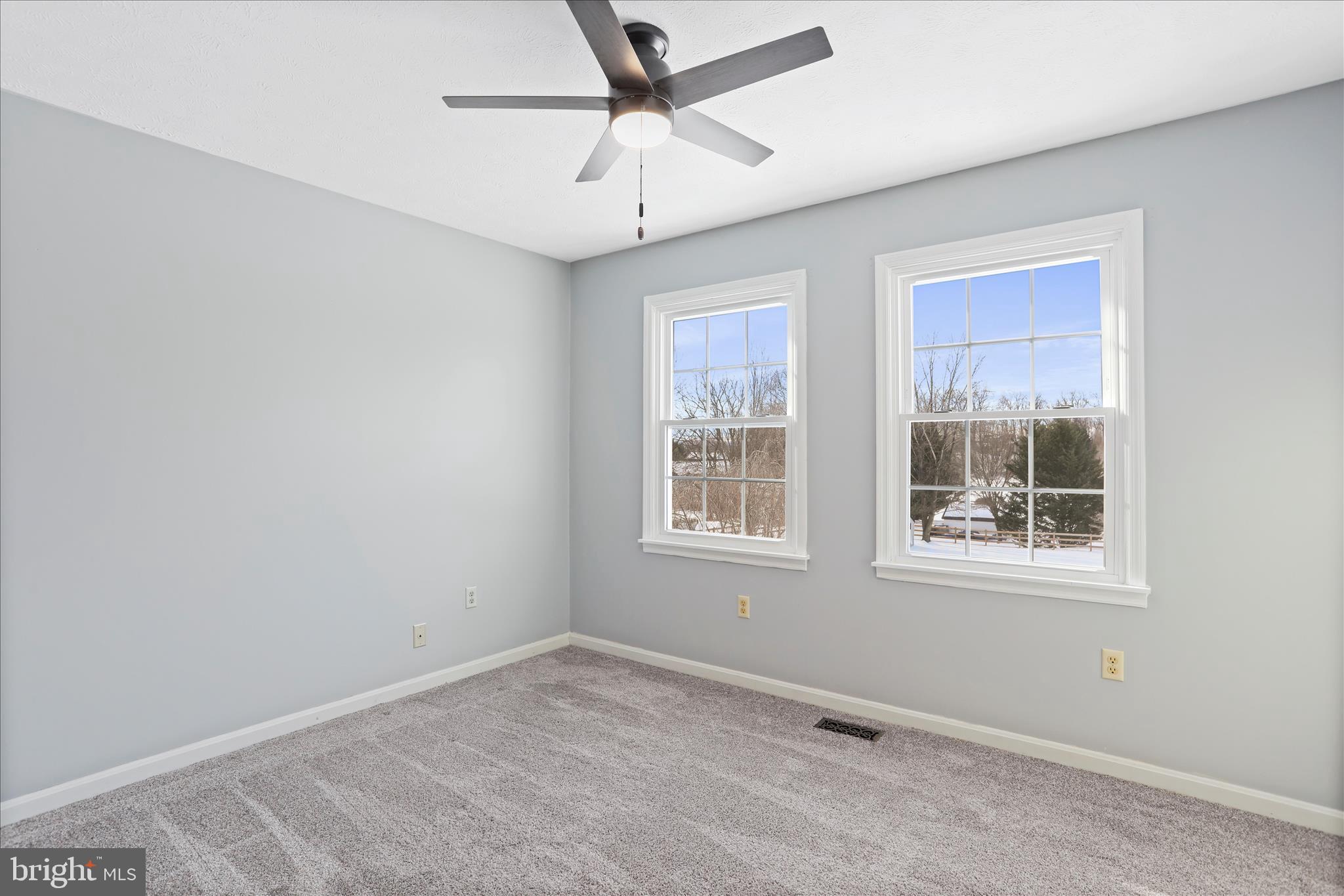 SPRING MILLS FARM - Residential