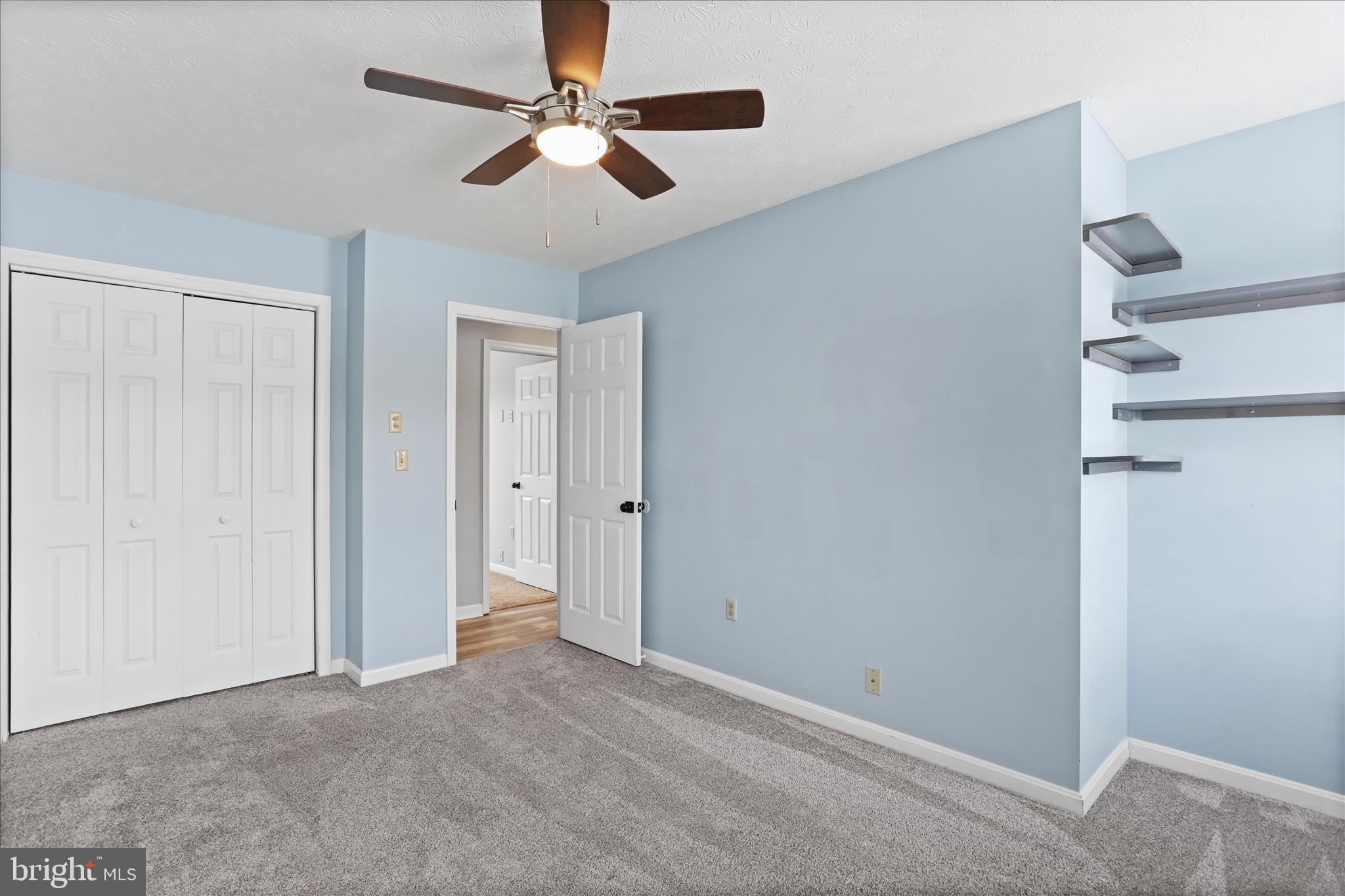 SPRING MILLS FARM - Residential