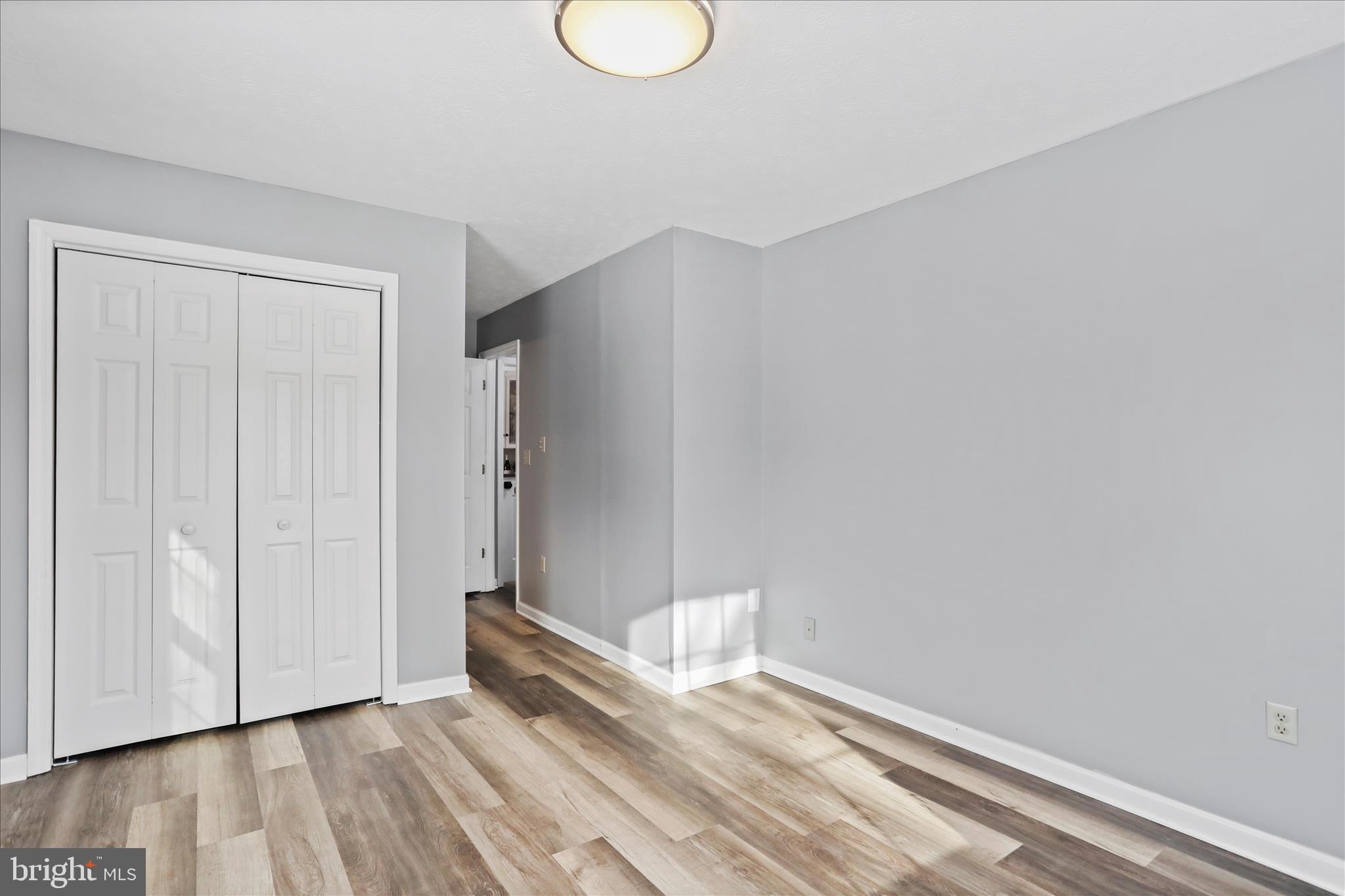 SPRING MILLS FARM - Residential