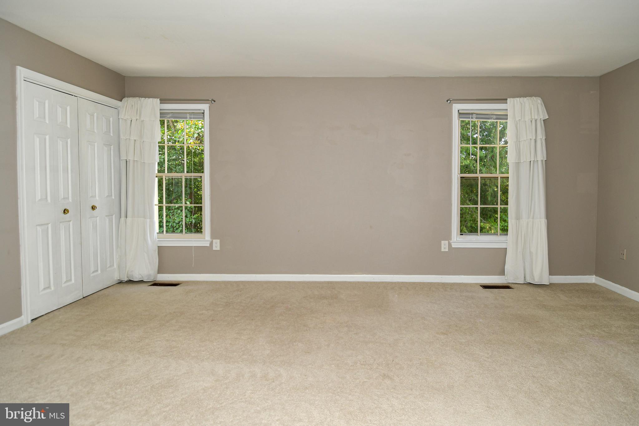 RESTON - Residential Lease