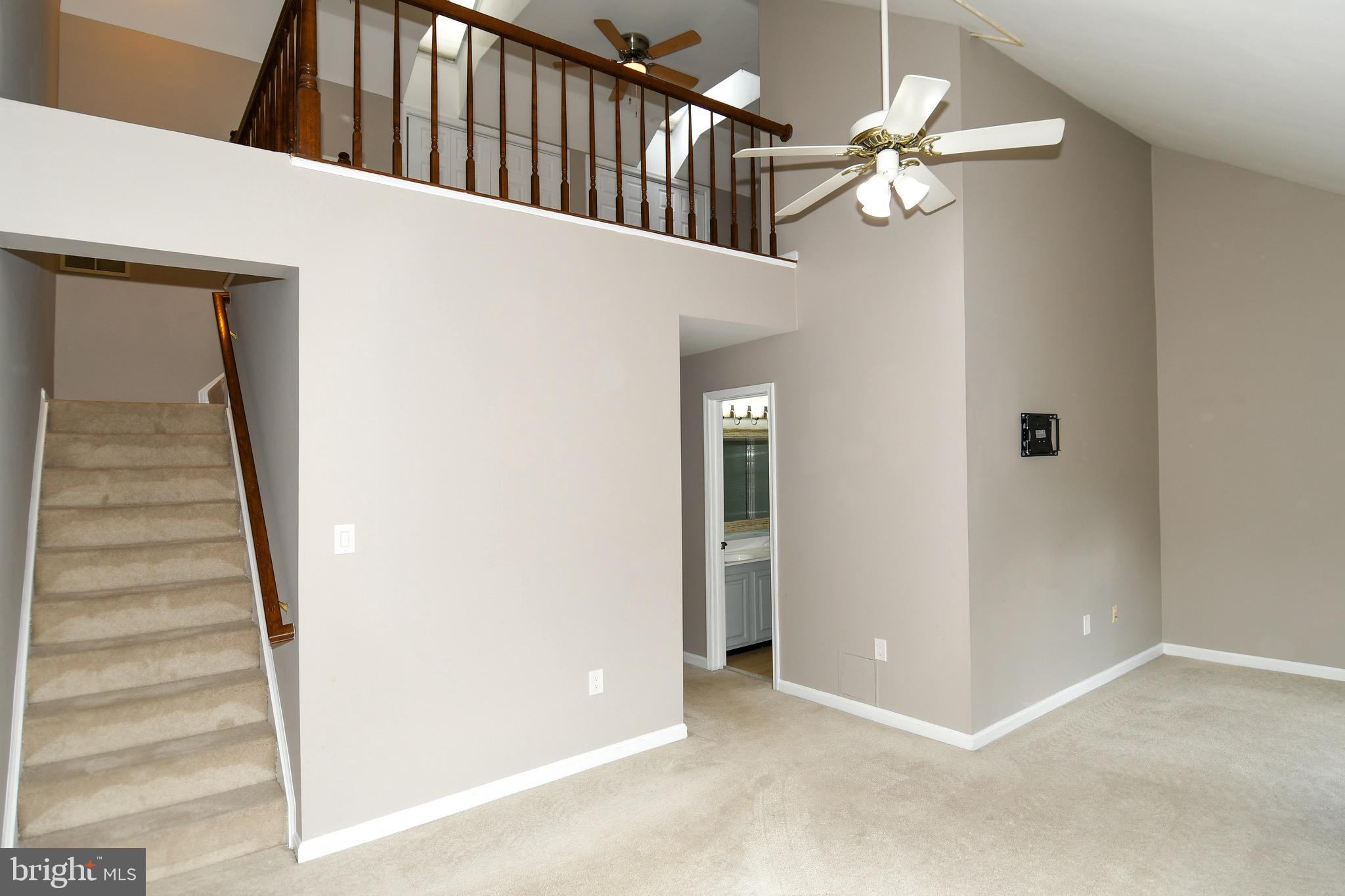 RESTON - Residential Lease