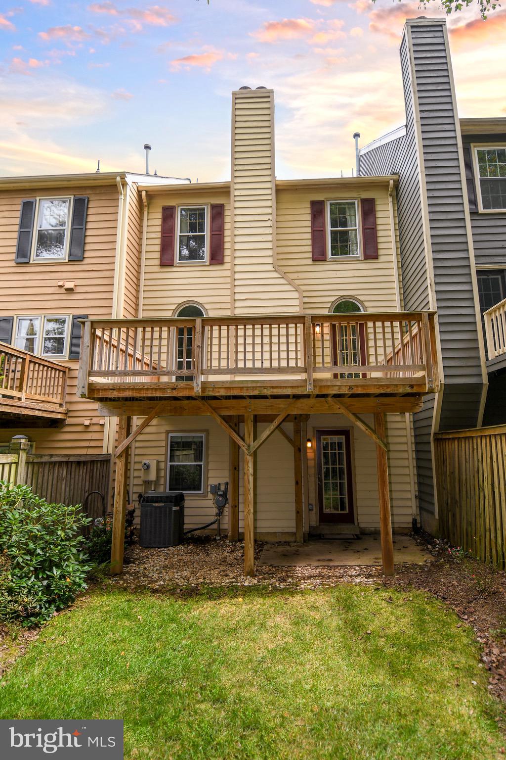 RESTON - Residential Lease