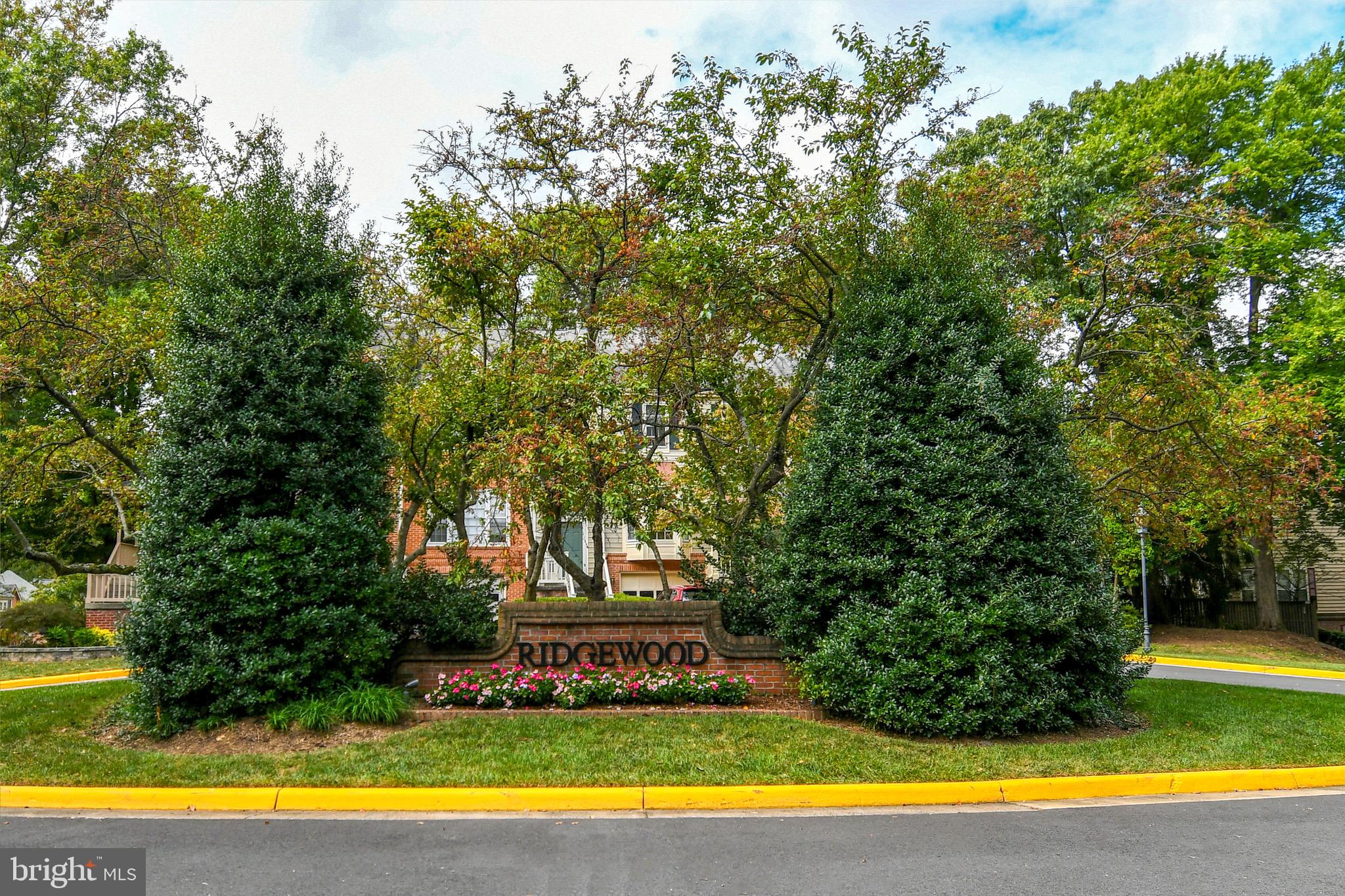 RESTON - Residential Lease