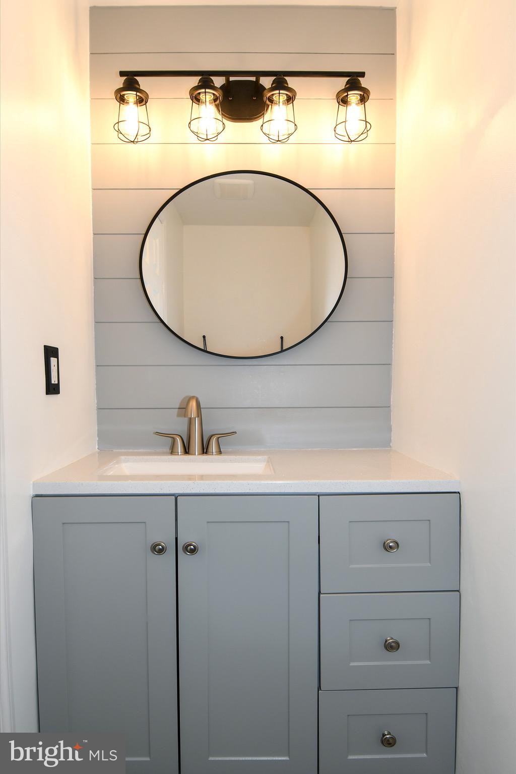 RESTON - Residential Lease