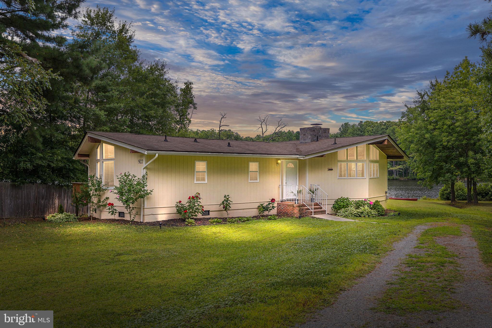 LAKE LAND OR - Residential