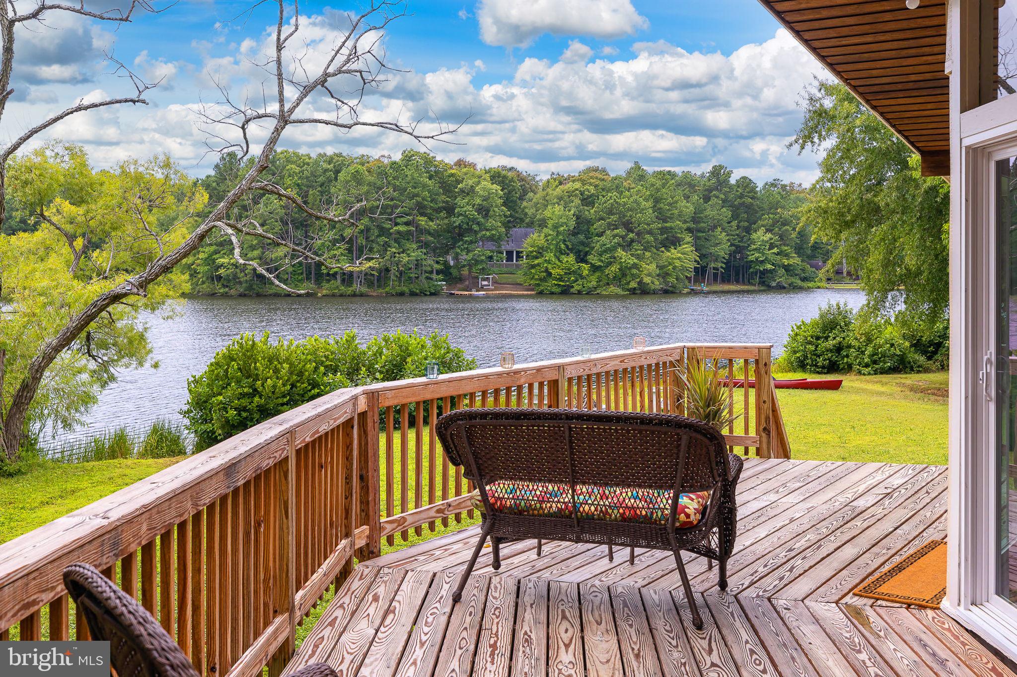 LAKE LAND OR - Residential