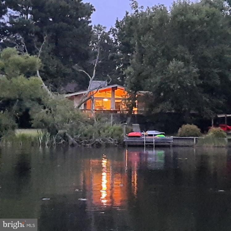 LAKE LAND OR - Residential