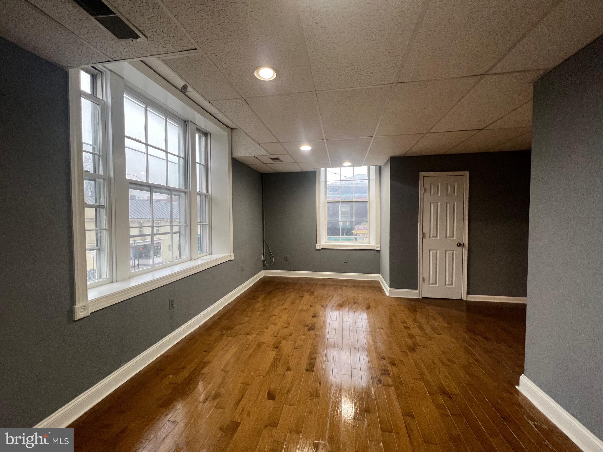 CITY OF CHARLES TOWN - Residential Lease