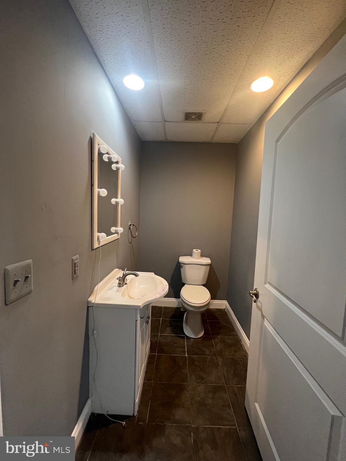 CITY OF CHARLES TOWN - Residential Lease