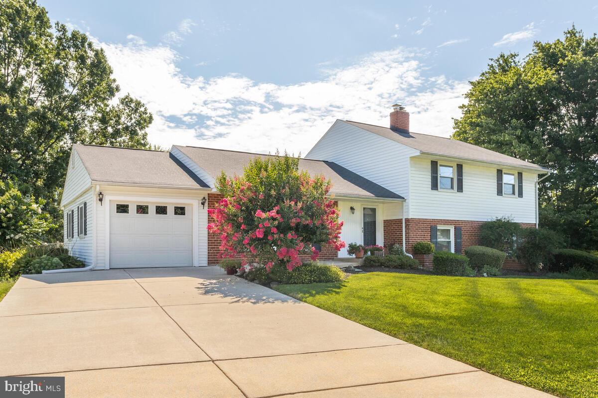 CALVERTON - Residential