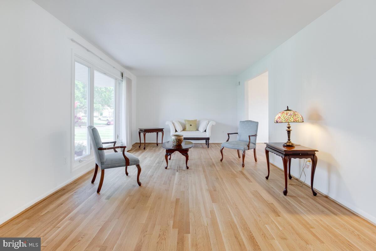 CALVERTON - Residential