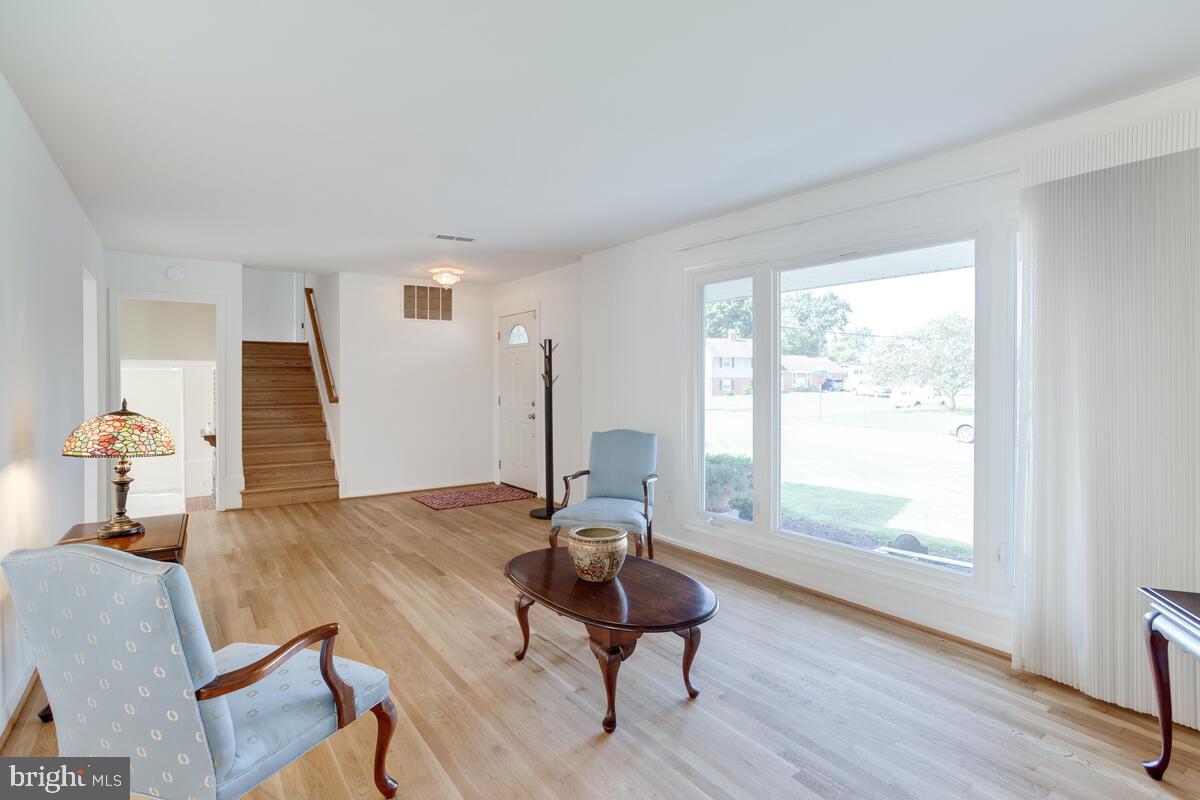 CALVERTON - Residential