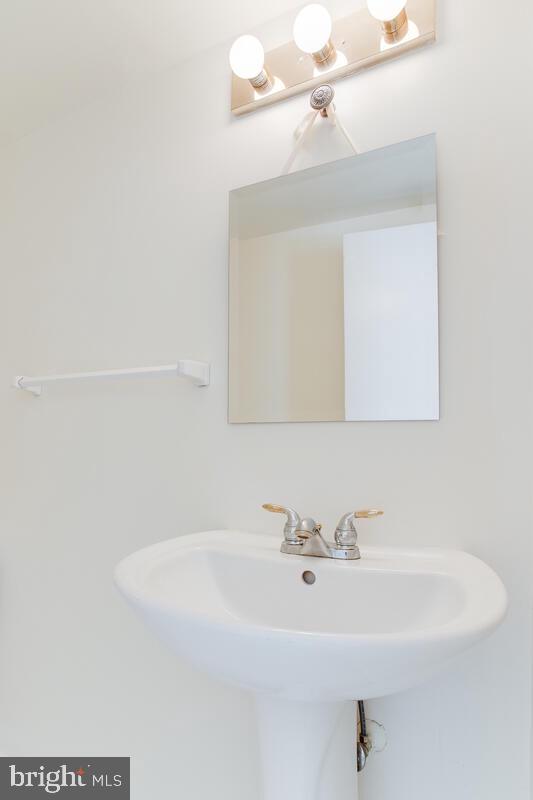 CALVERTON - Residential