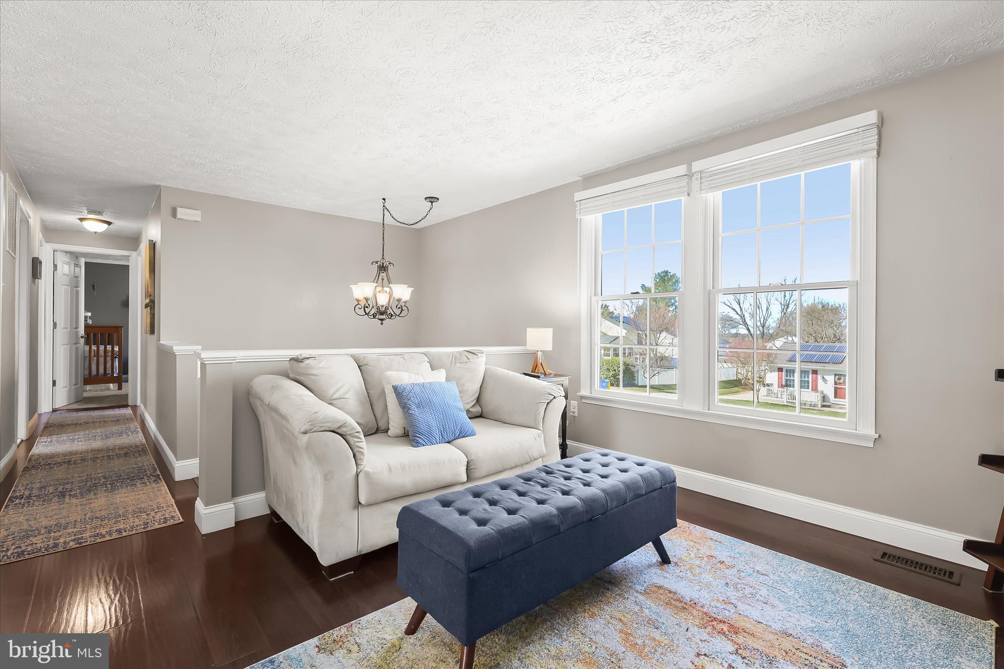 WASHINGTON CENTER - Residential