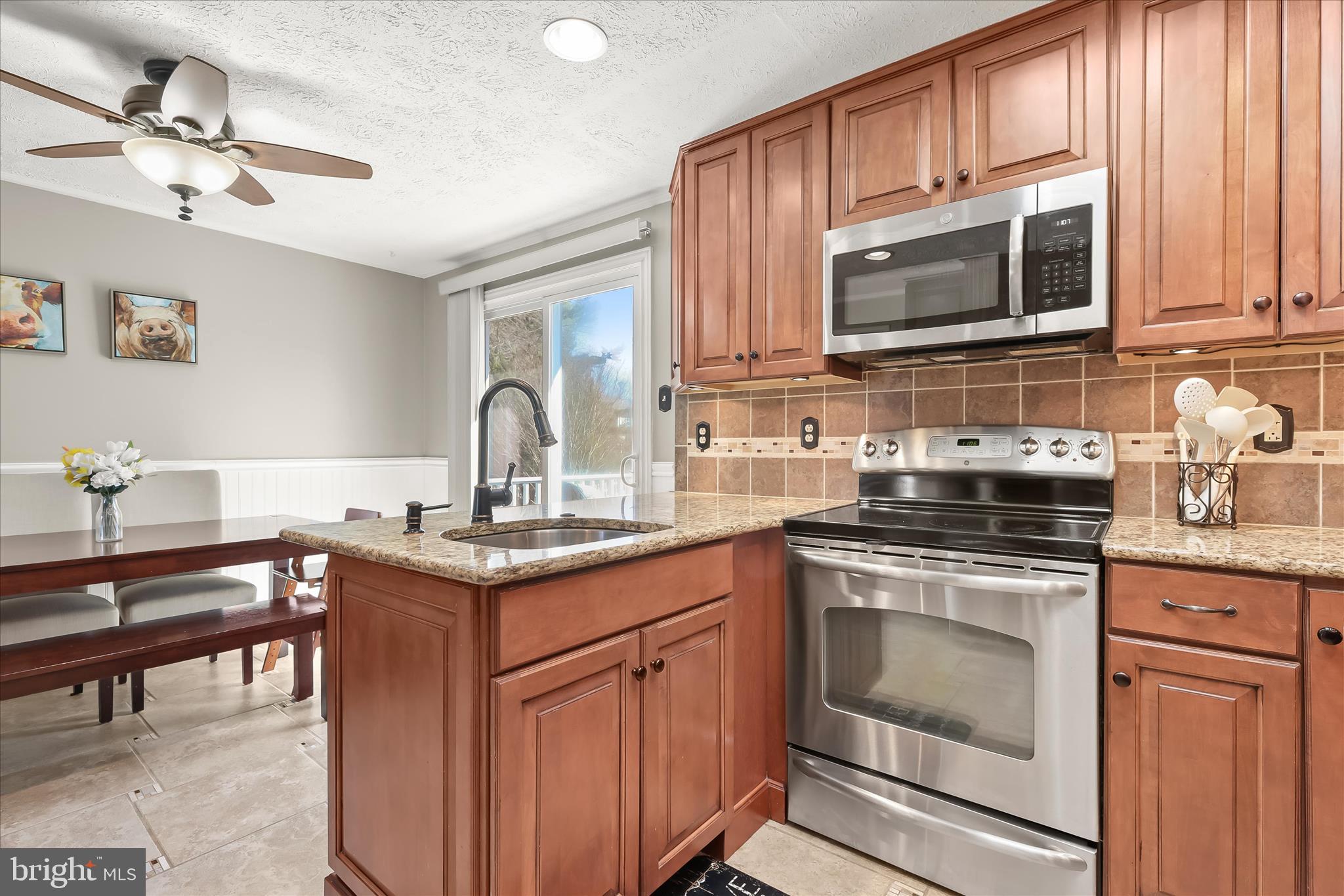 WASHINGTON CENTER - Residential