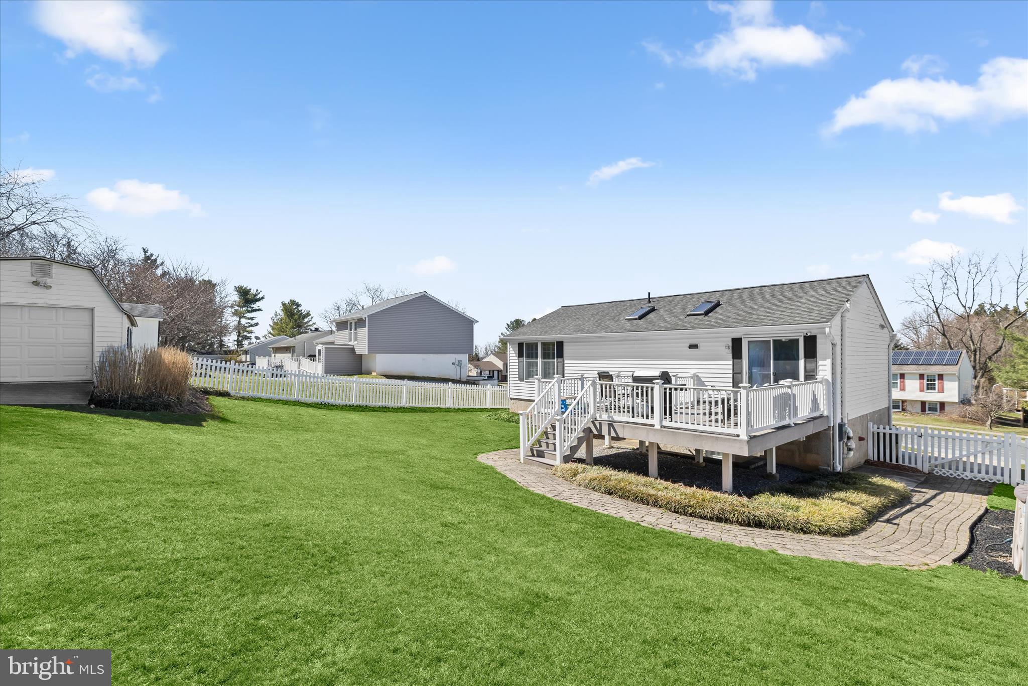 WASHINGTON CENTER - Residential