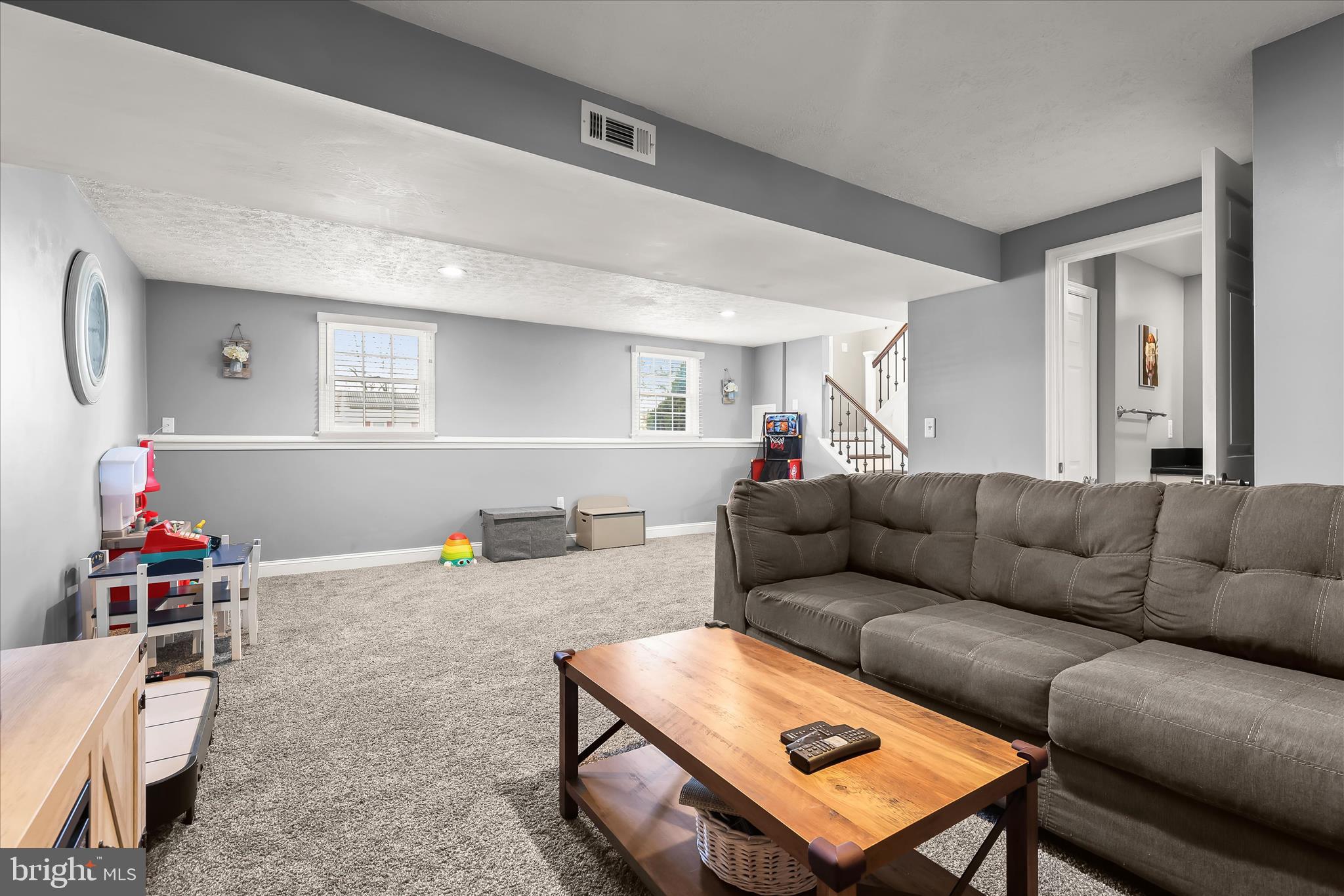 WASHINGTON CENTER - Residential