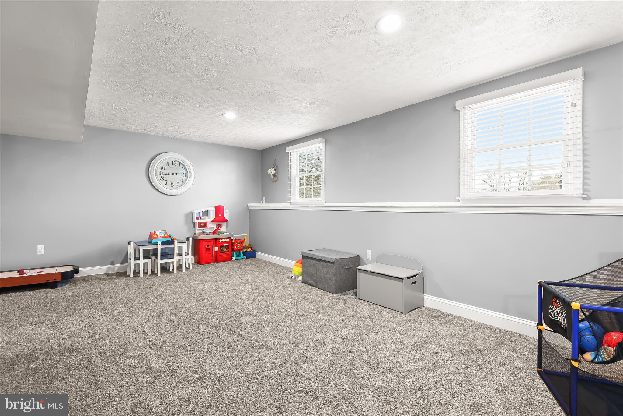 WASHINGTON CENTER - Residential