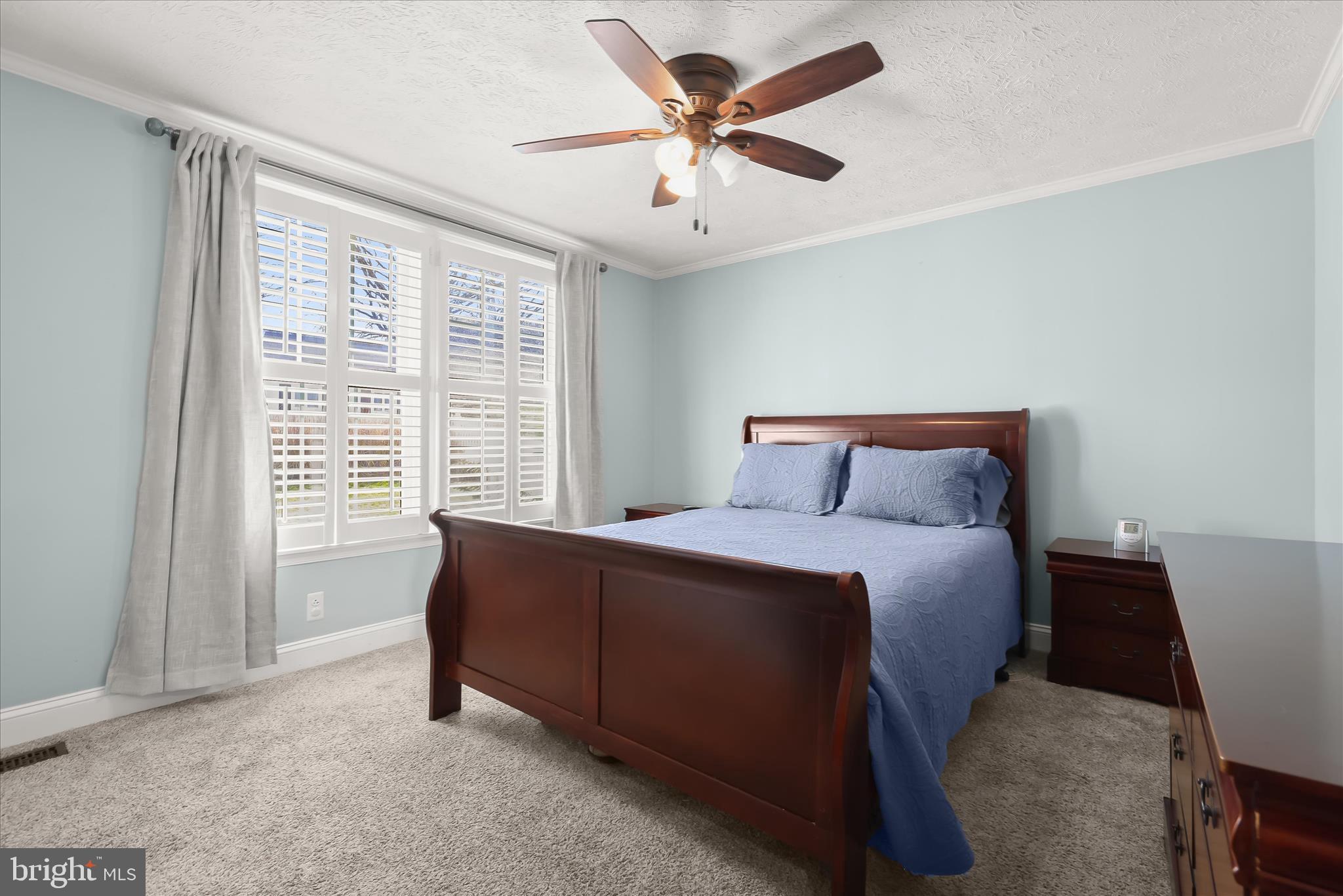 WASHINGTON CENTER - Residential