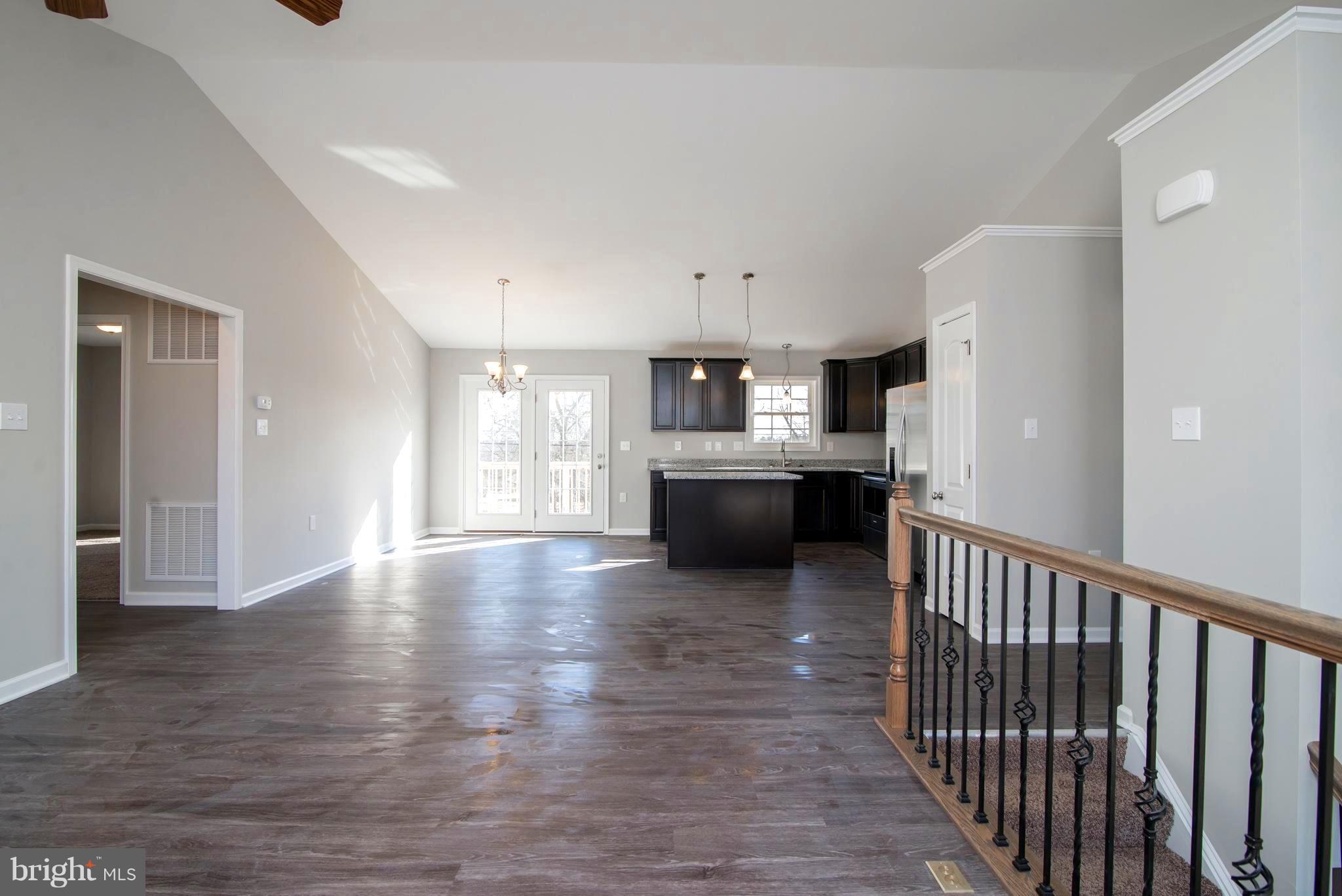 RED HILL - Residential