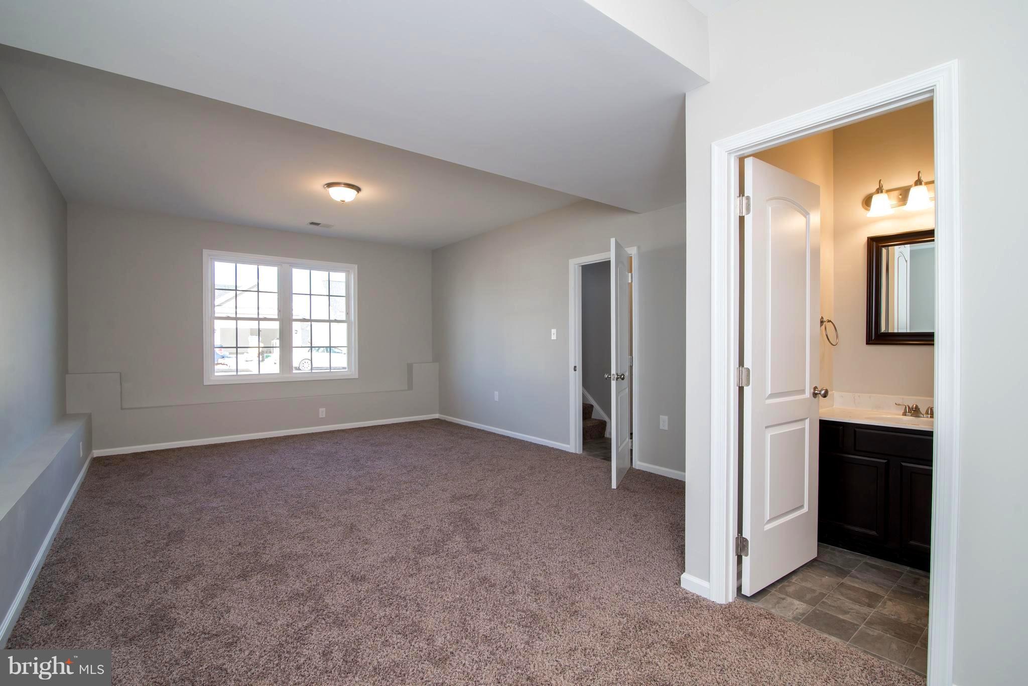 RED HILL - Residential