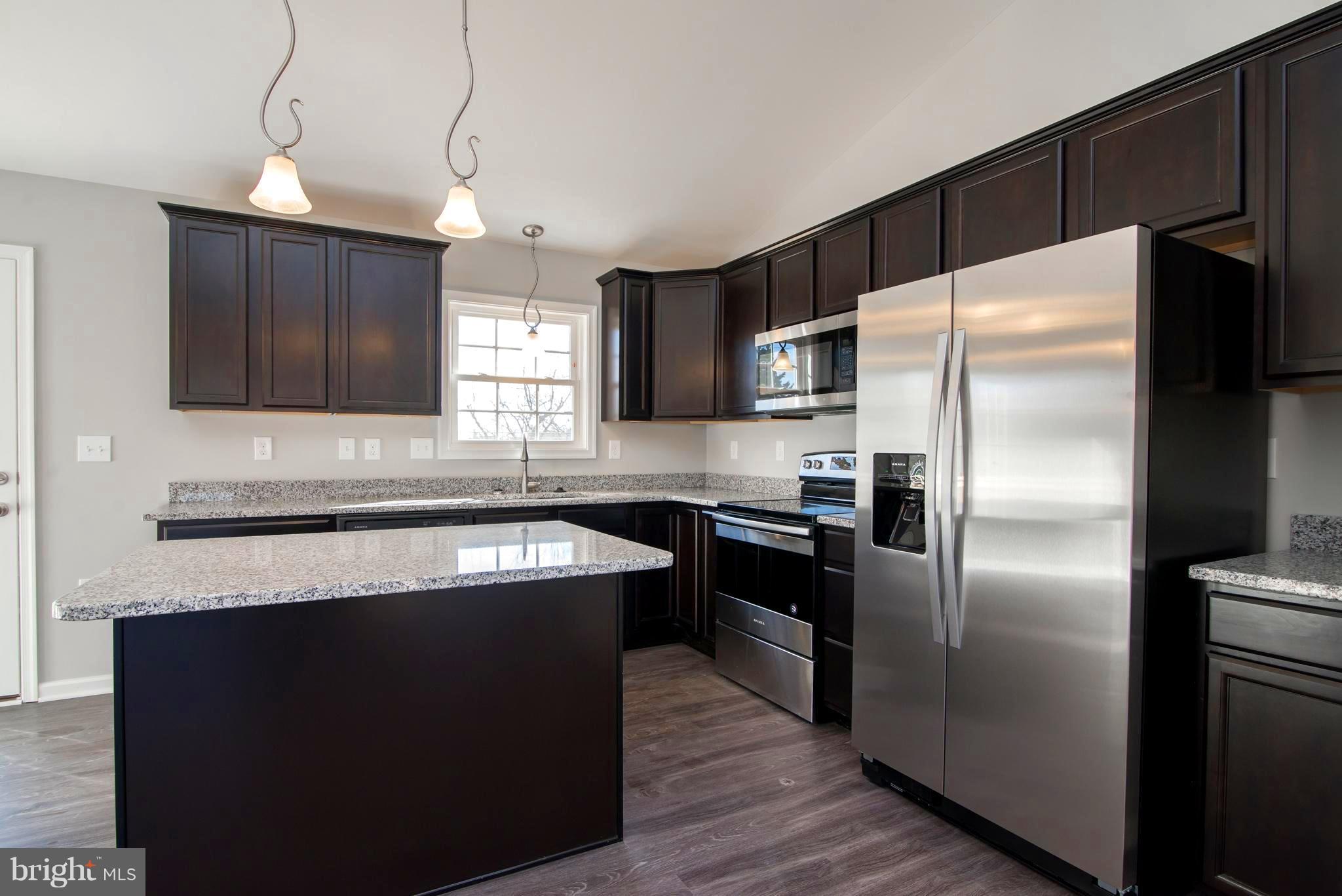 RED HILL - Residential