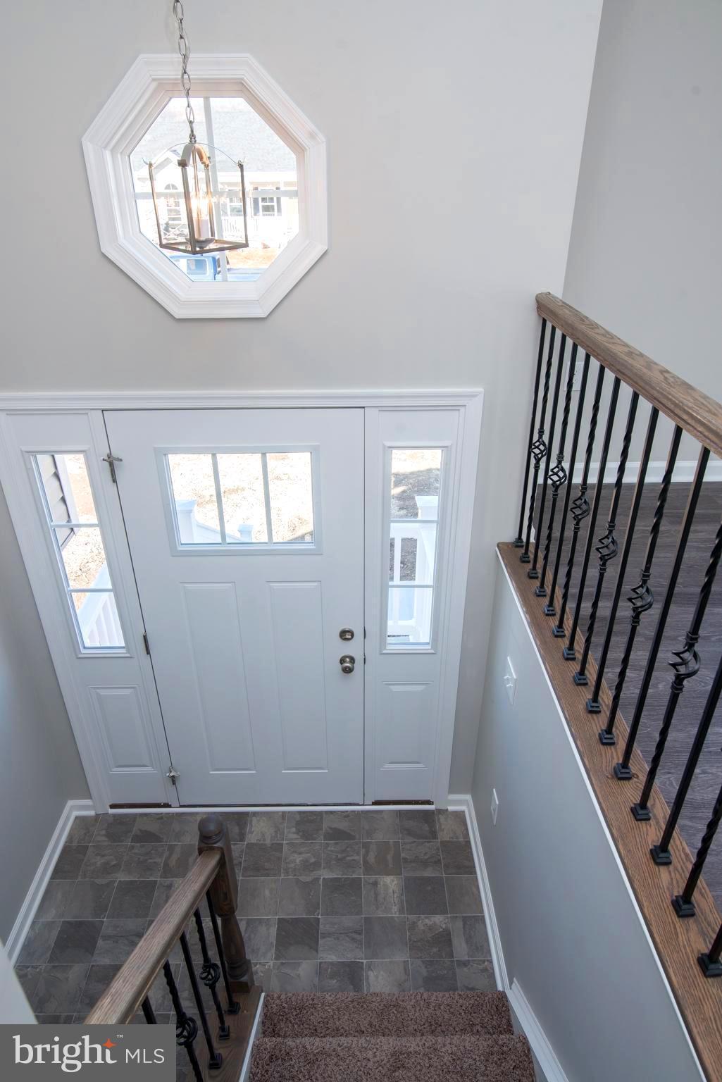 RED HILL - Residential