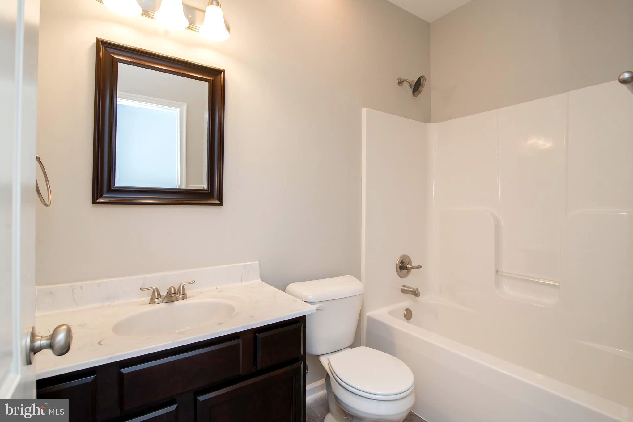 RED HILL - Residential