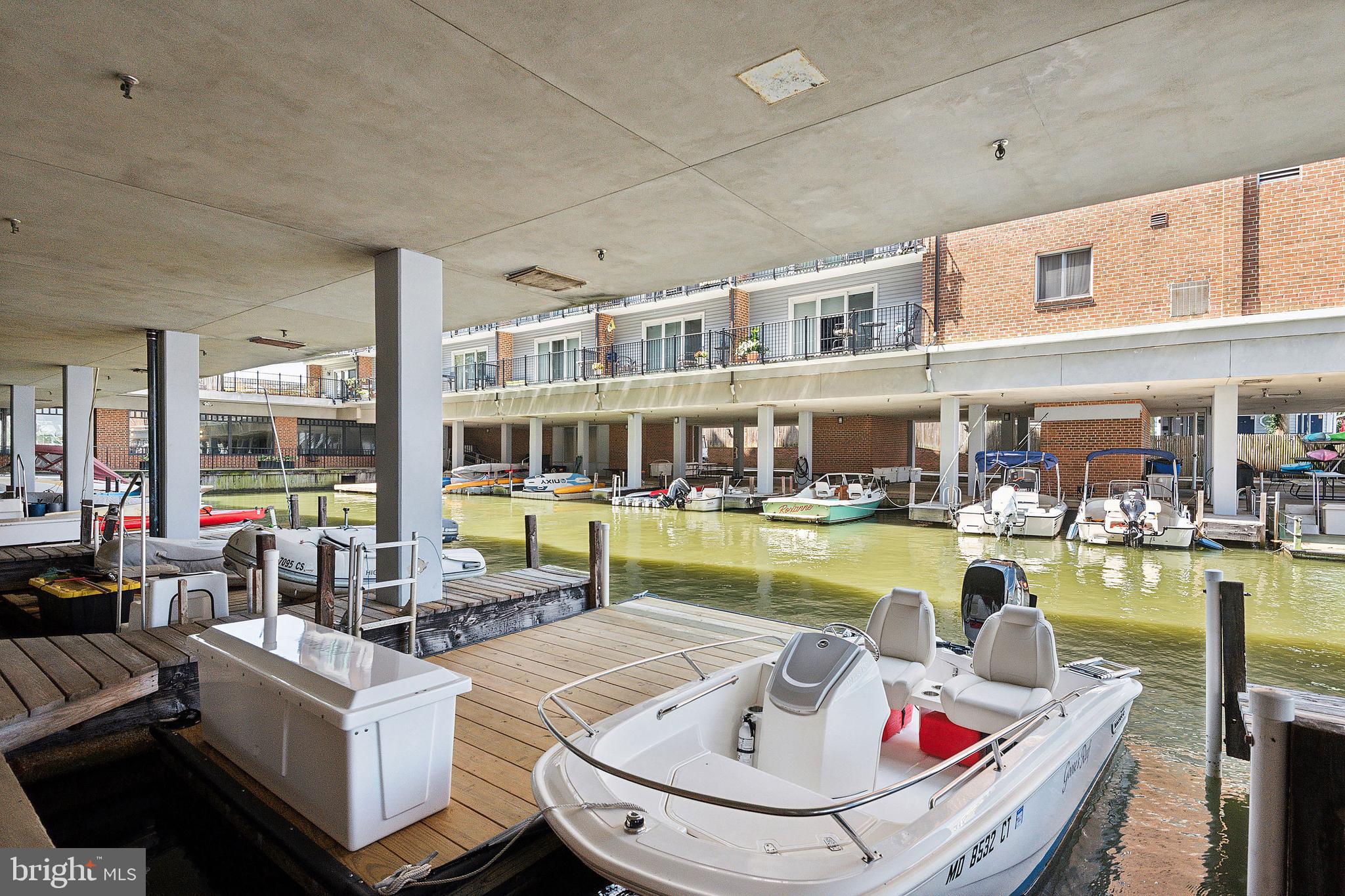 THE TECUMSEH - Residential Lease