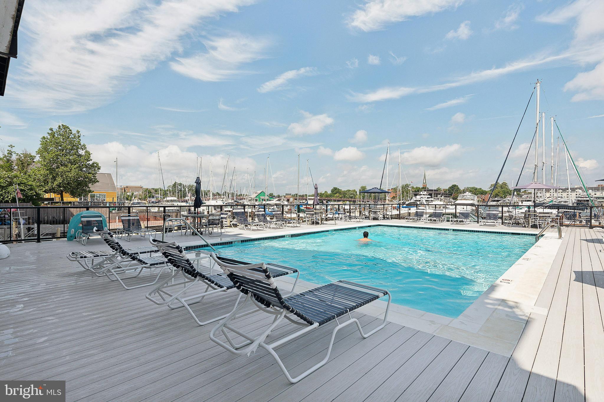 THE TECUMSEH - Residential Lease