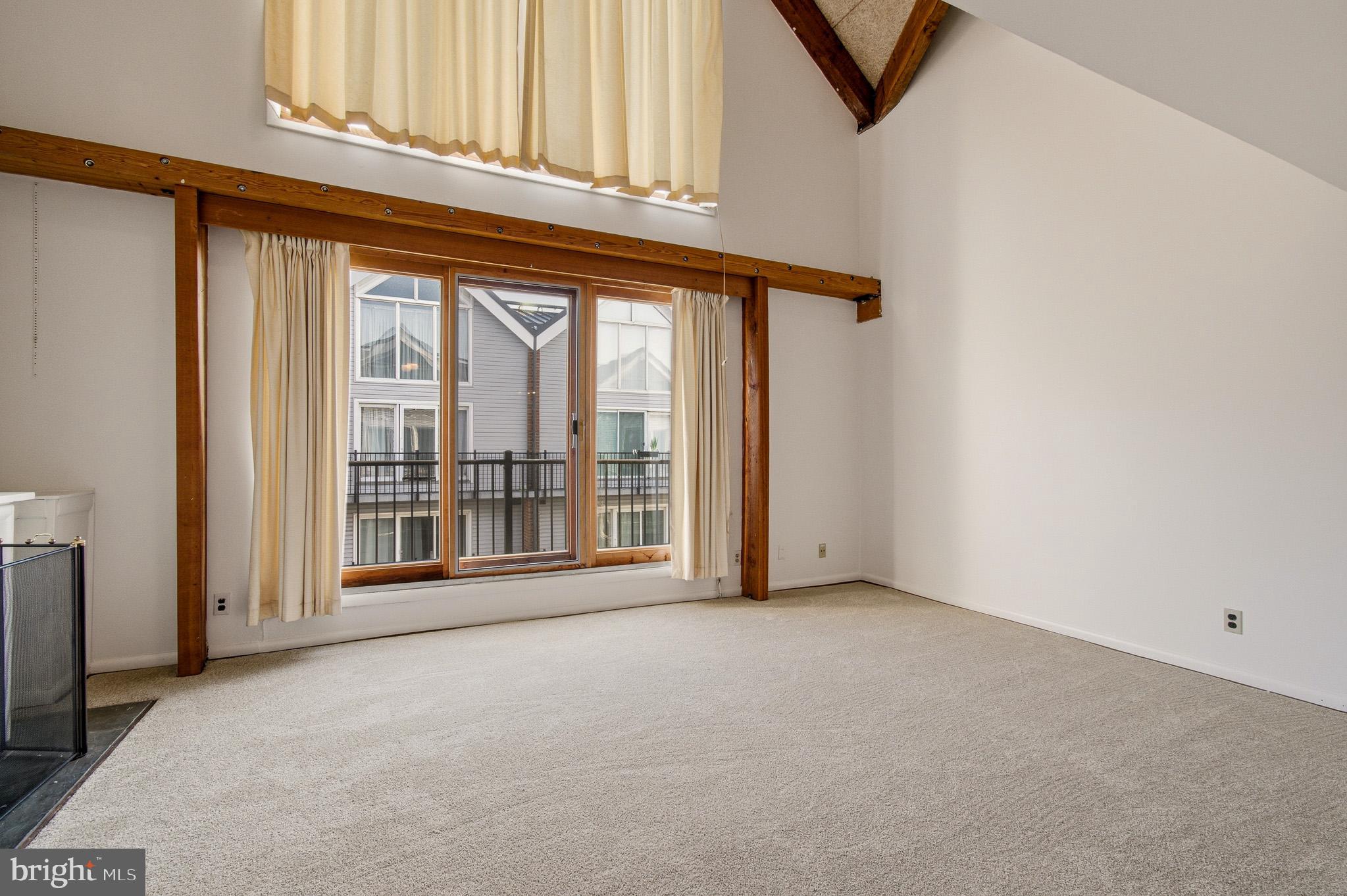 THE TECUMSEH - Residential Lease