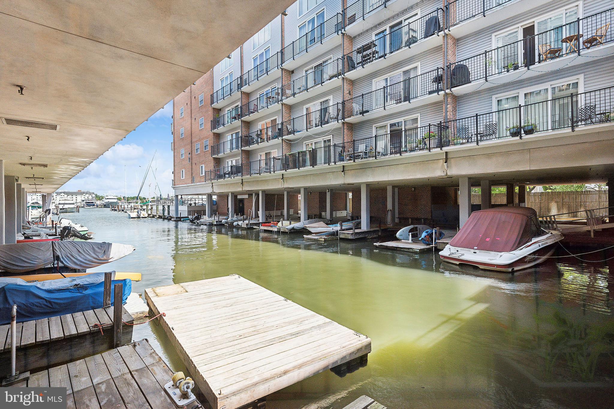 THE TECUMSEH - Residential Lease