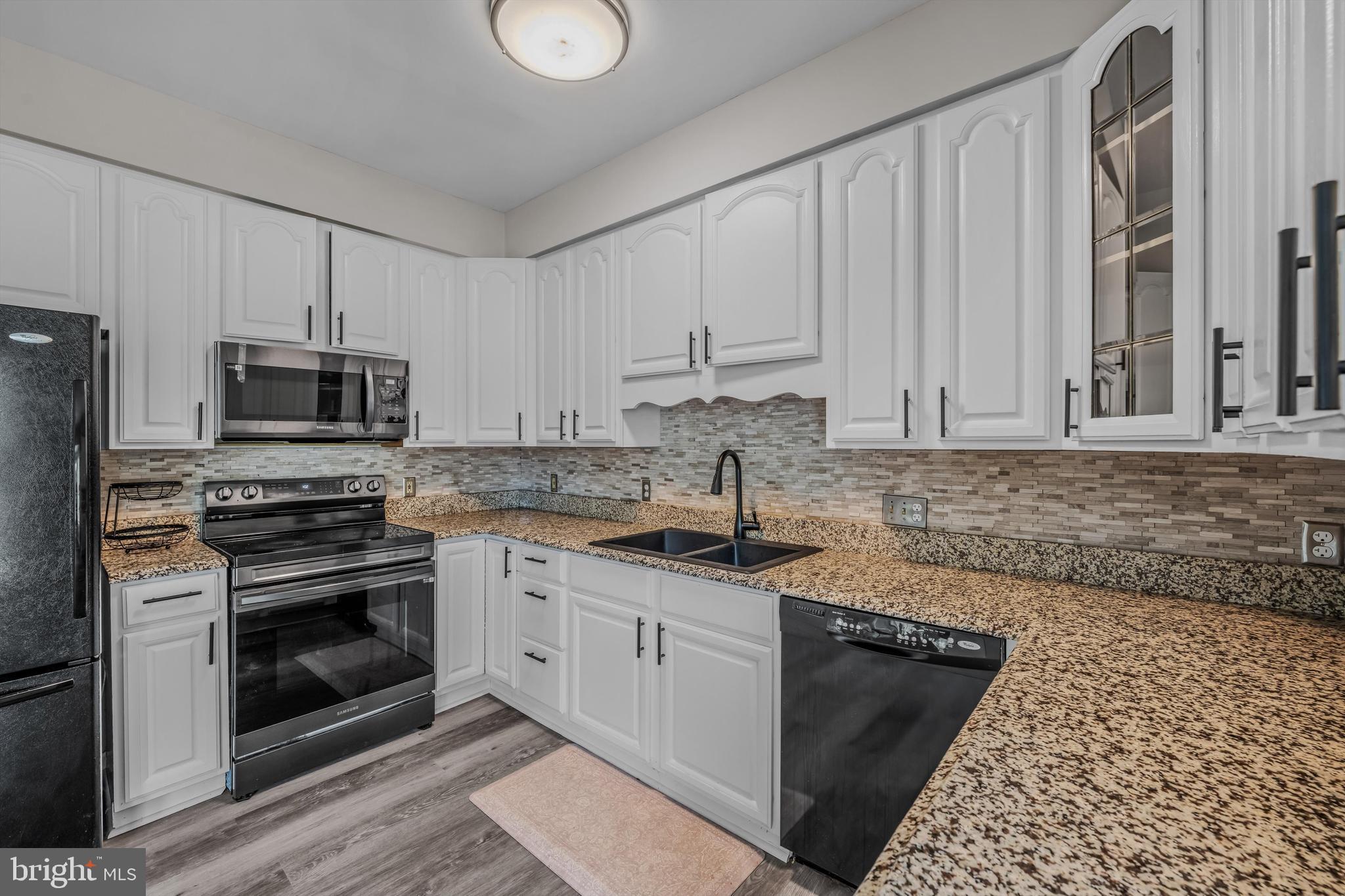 DEER MOUNTAIN - Residential