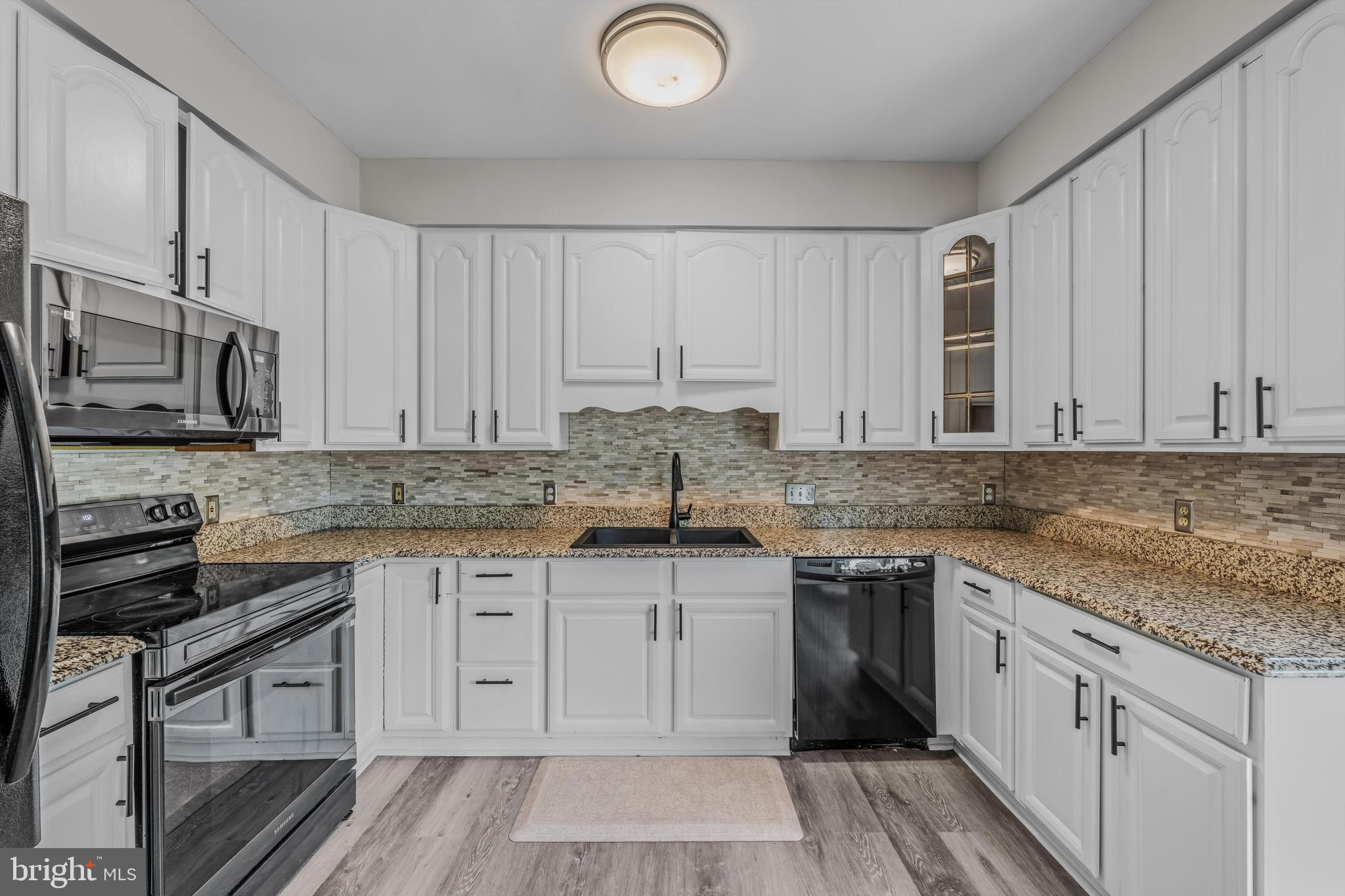 DEER MOUNTAIN - Residential