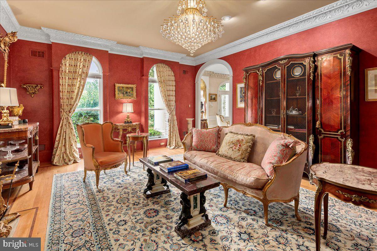 OAKMONT - Residential