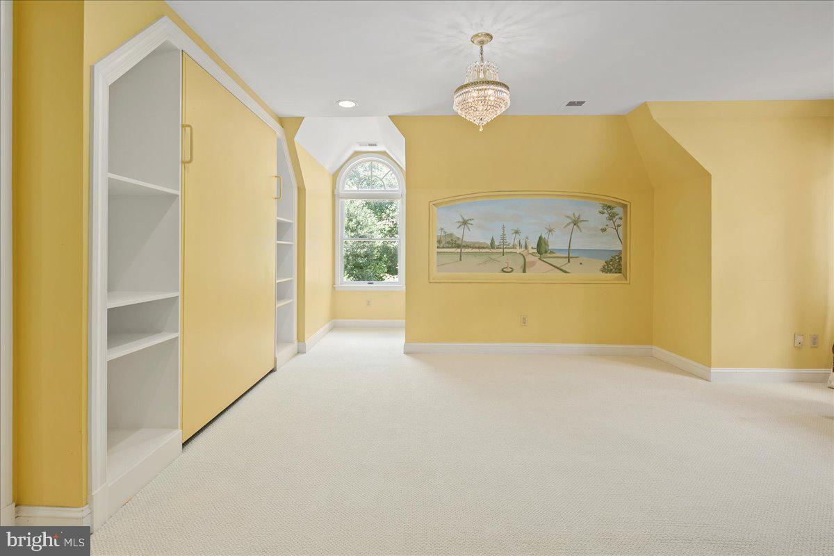 OAKMONT - Residential