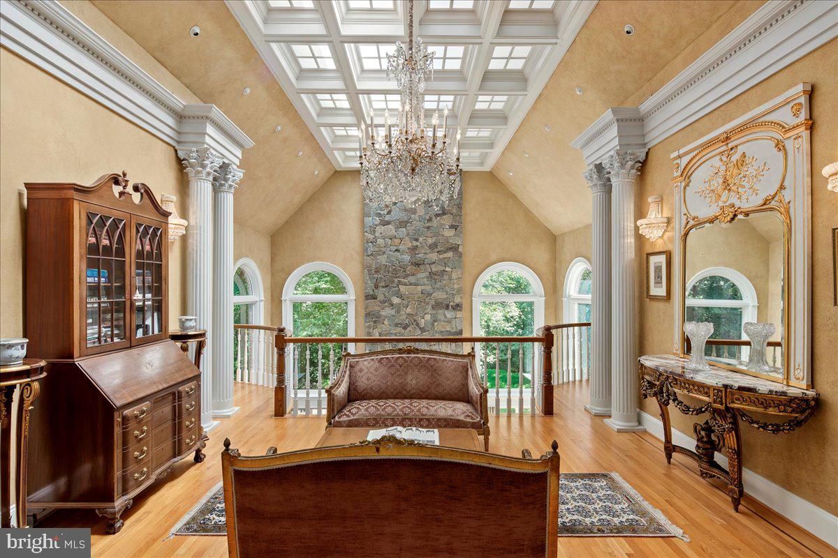 OAKMONT - Residential