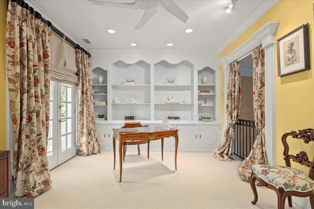 OAKMONT - Residential