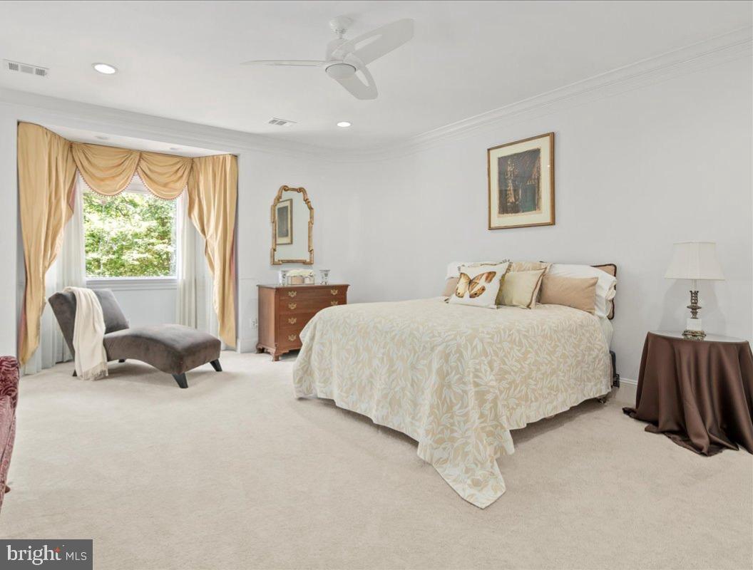 OAKMONT - Residential