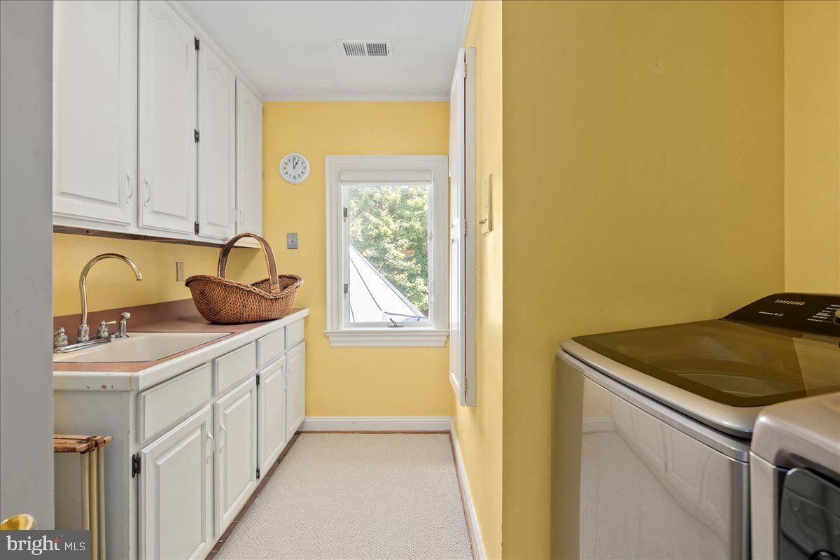 OAKMONT - Residential