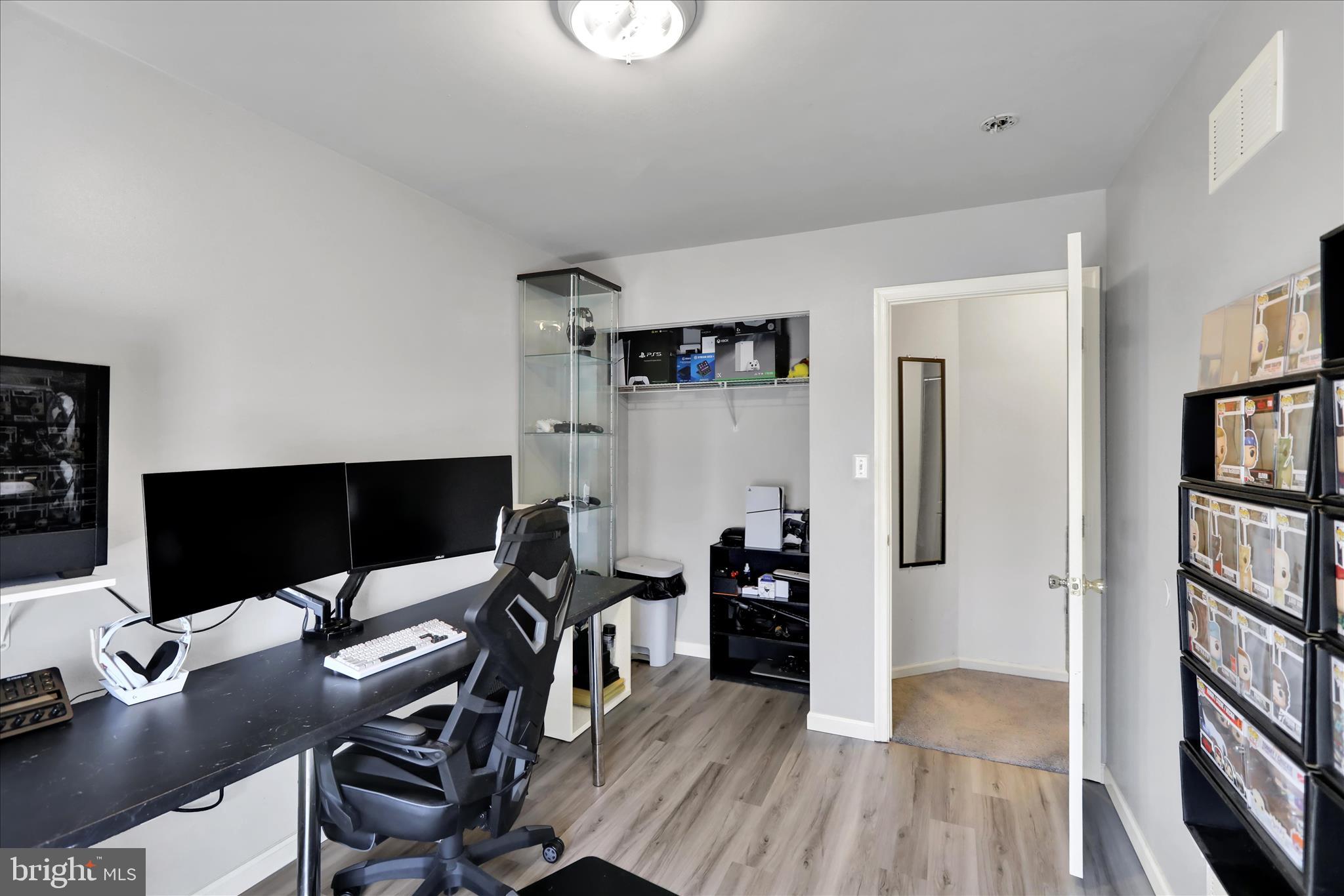 BLACKSMITH POINTE - Residential