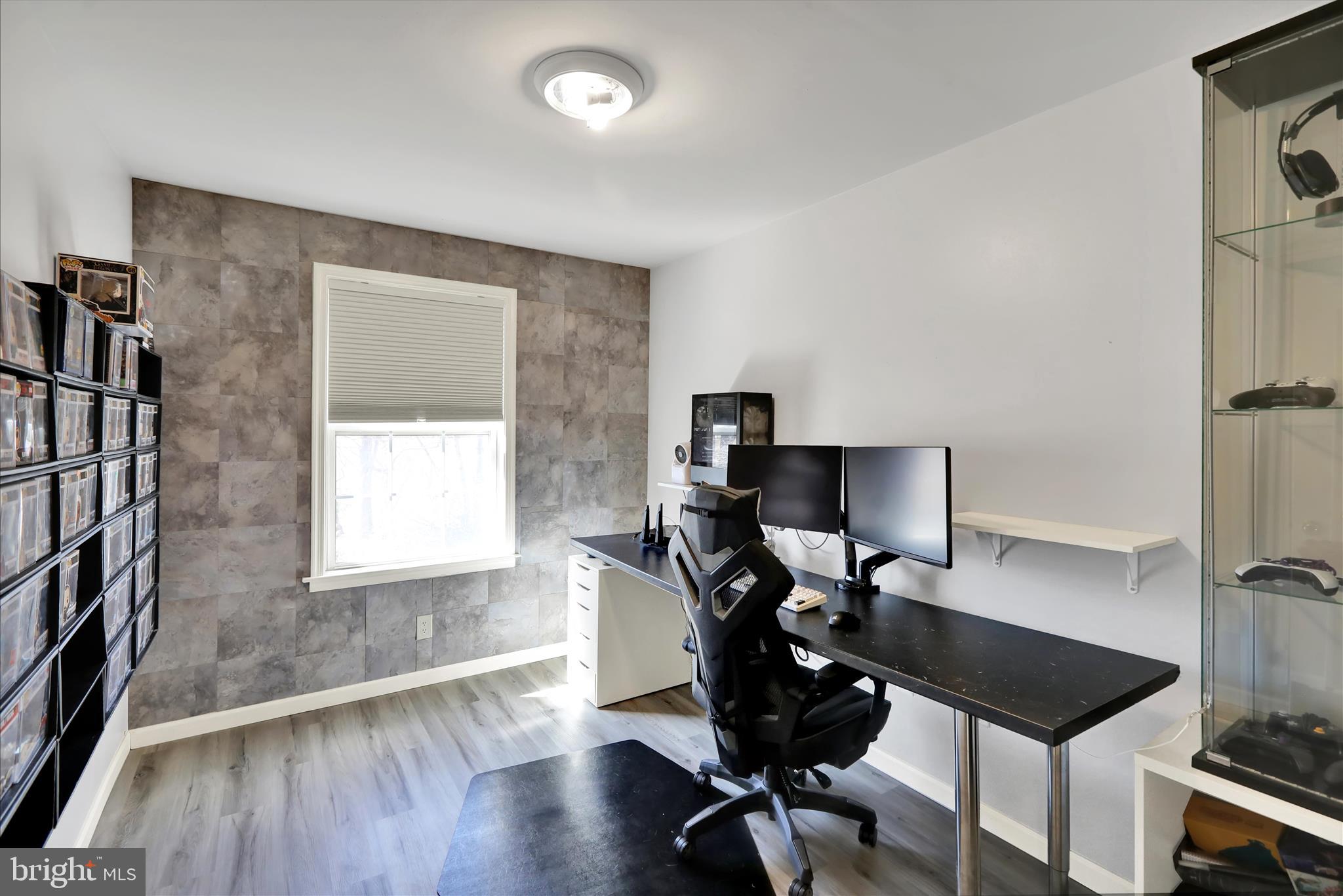 BLACKSMITH POINTE - Residential