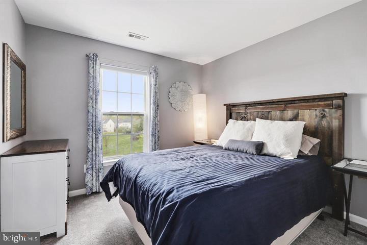 RIVERSIDE STATION - Residential Lease