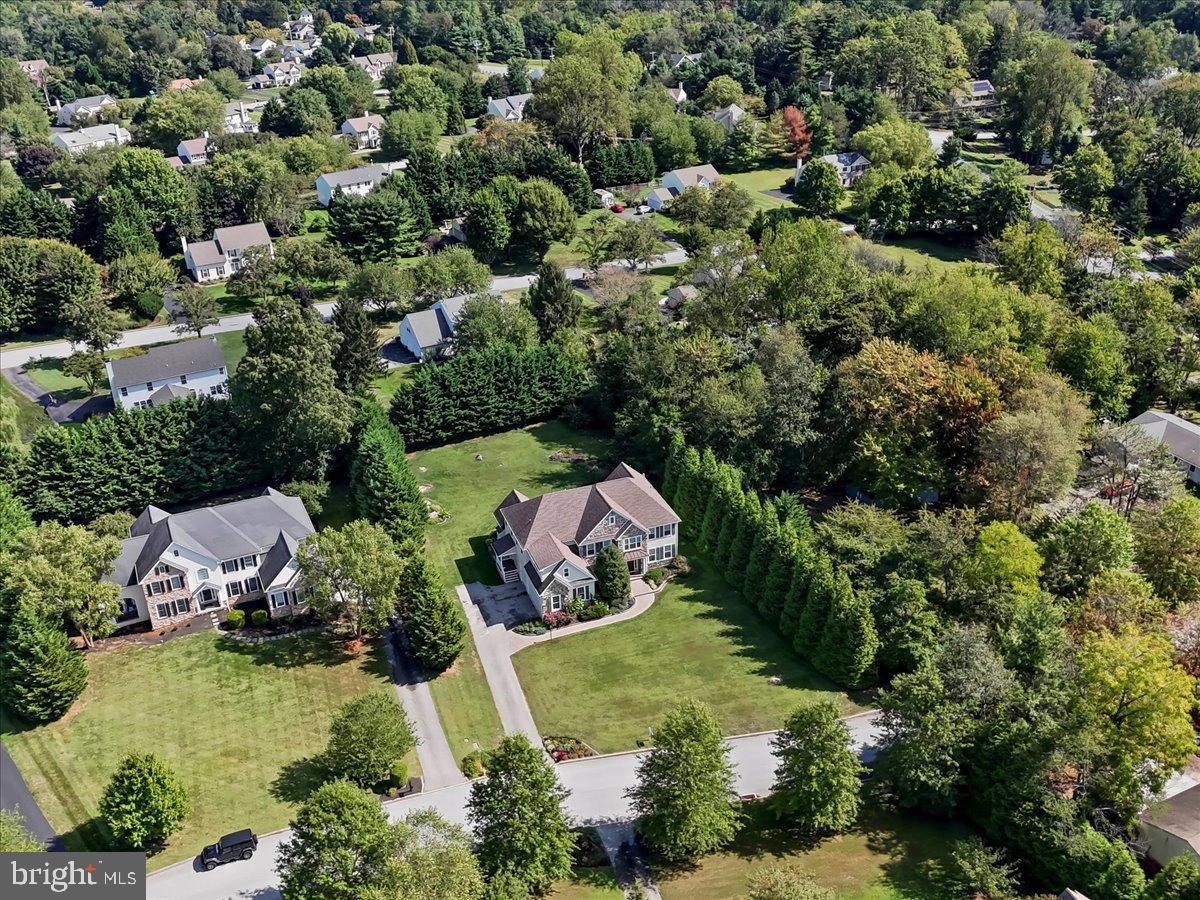 PONDVIEW - Residential