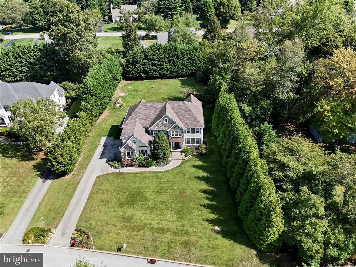 PONDVIEW - Residential