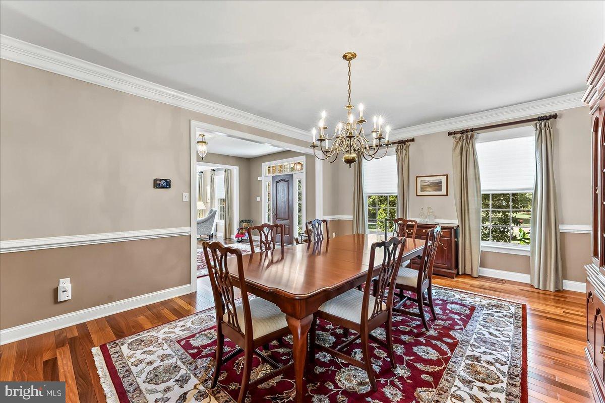 PONDVIEW - Residential